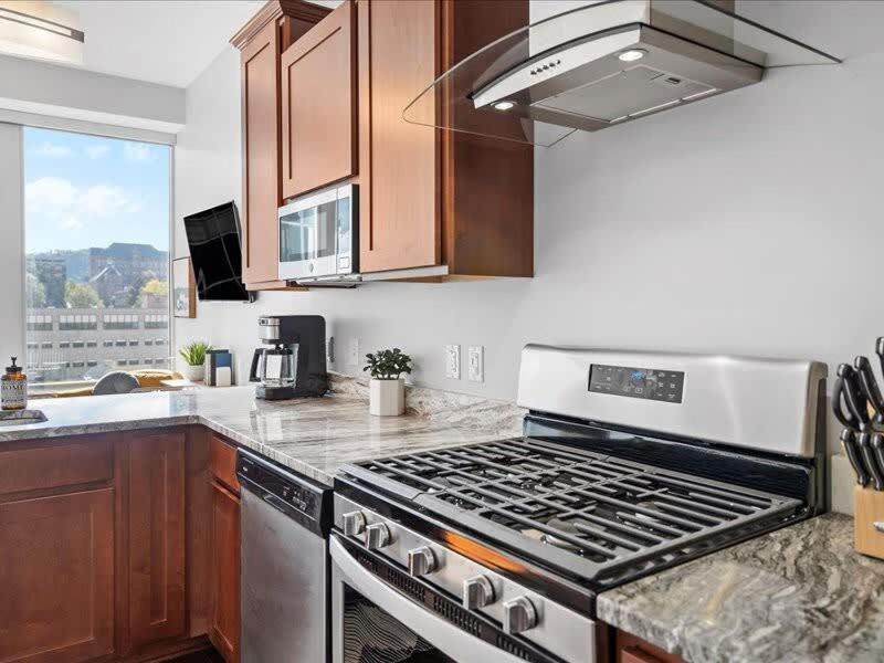 Cozysuites Modern 1Br, Ppg Paints Arena, Pitts Pittsburgh Buitenkant foto