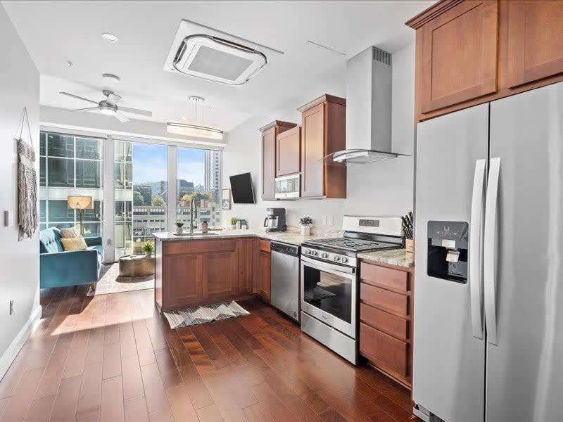 Cozysuites Modern 1Br, Ppg Paints Arena, Pitts Pittsburgh Buitenkant foto