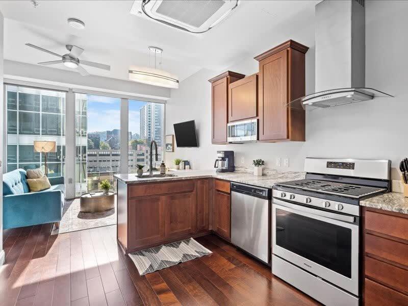 Cozysuites Modern 1Br, Ppg Paints Arena, Pitts Pittsburgh Buitenkant foto